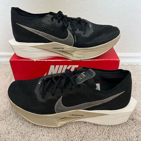 Nike ZoomX Vaporfly NEXT% 3 Black Metallic Gold Grain - Picture 1 of 9